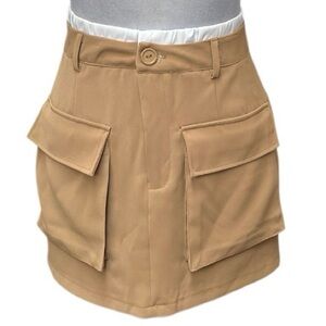 JULIA Women’s Tan Cargo Silky Skirt / Size: Medium/ Item# 393-69